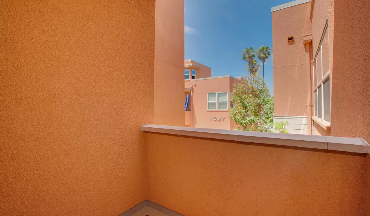 Lincoln Place Apartment Homes - Venice, CA - Balcony