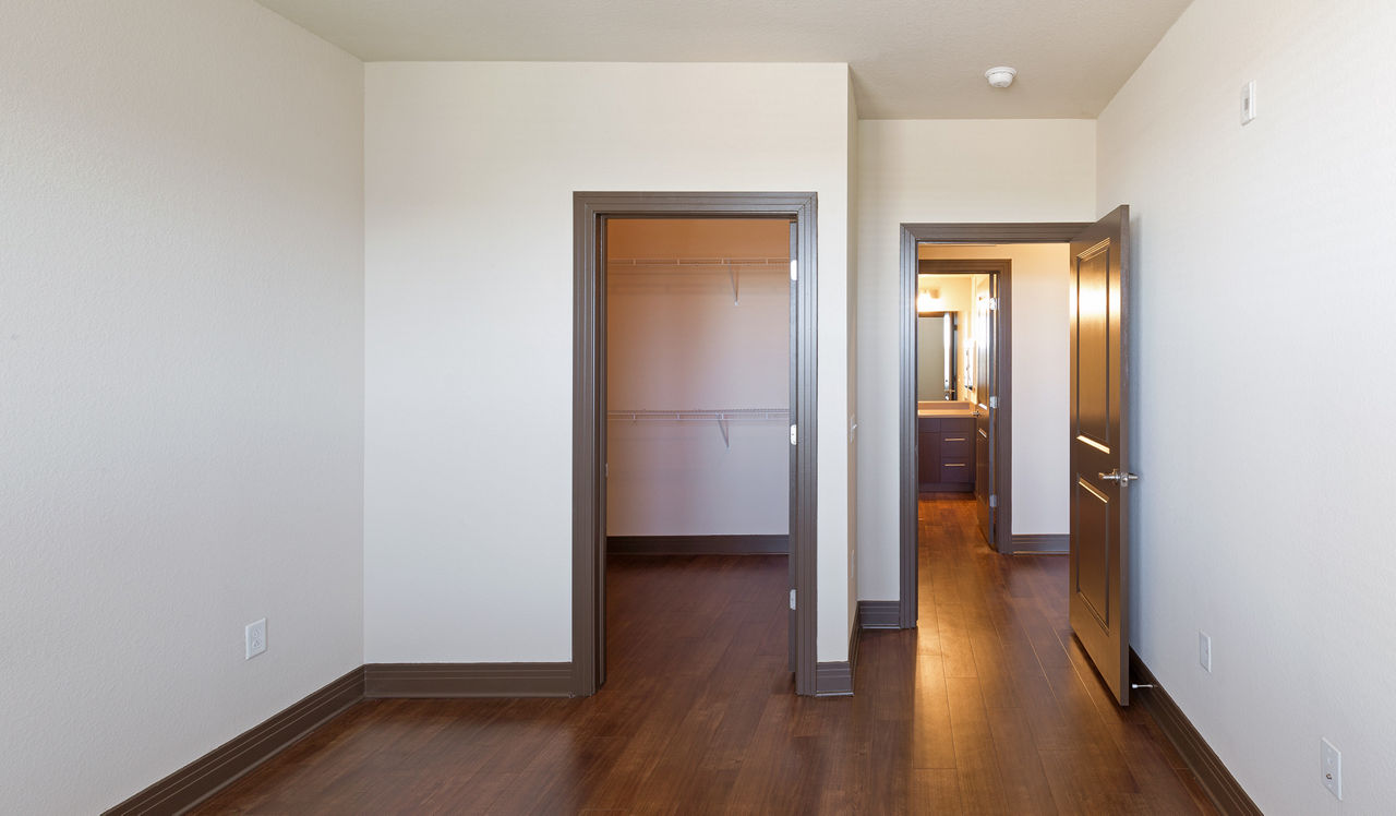 21 Fitzsimons - Aurora, CO - Bedroom