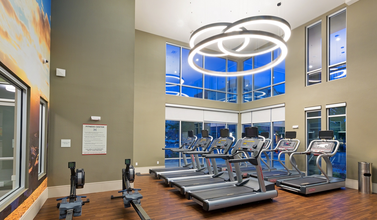 21 Fitzsimons Apartments in Aurora, CO Fitness Center - Fitness Center .<div style="text-align: center;">&nbsp;</div>
<div style="text-align: center;">Your fitness center has a dedicated cardio room with a variety of machines to support any workout.</div>
