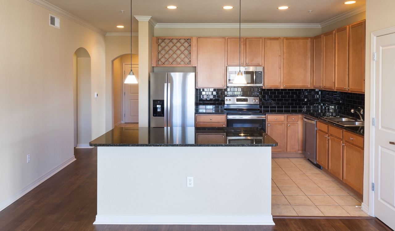 21 Fitzsimons - Aurora, CO - Kitchen