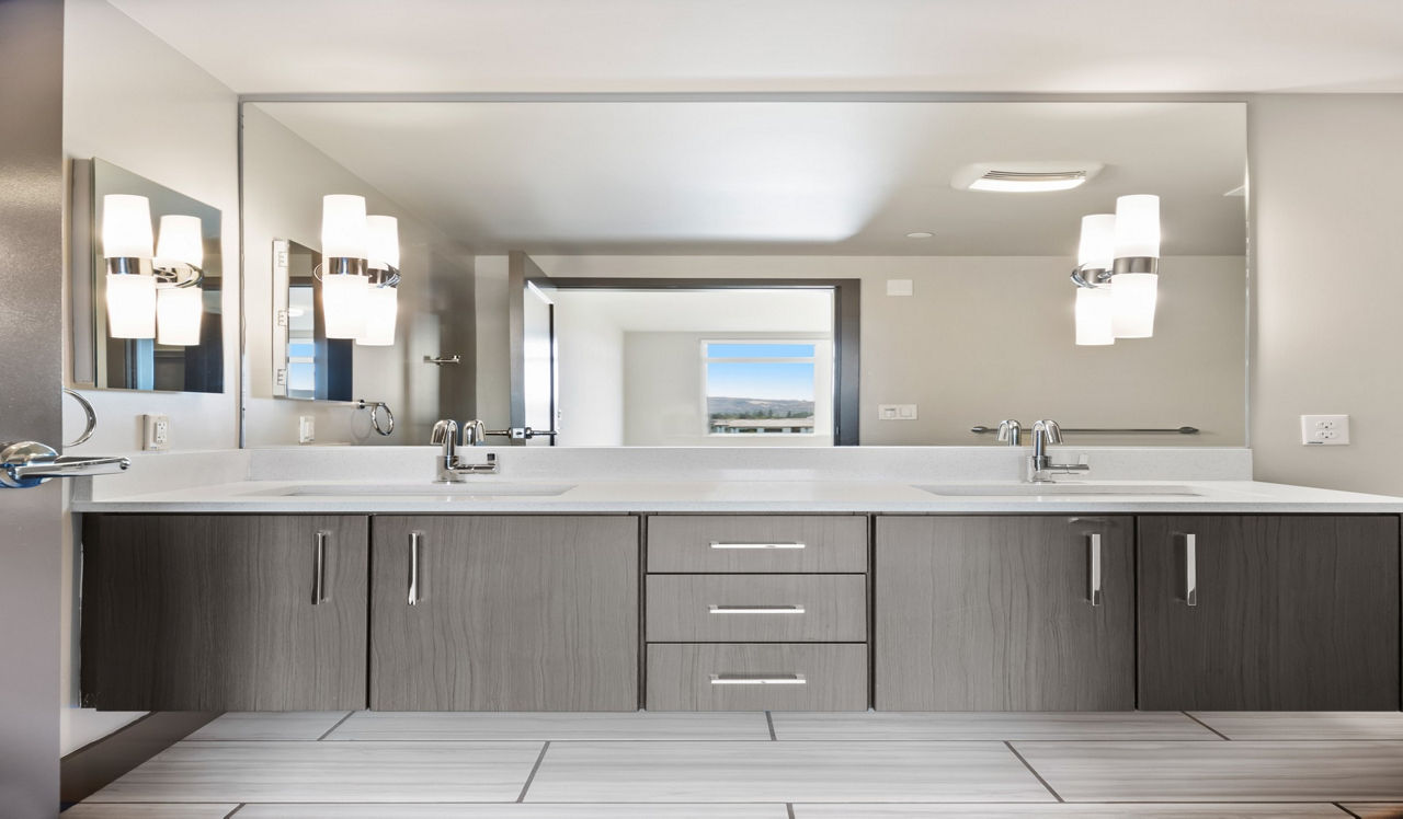 Indigo - Redwood City, CA - Bathroom