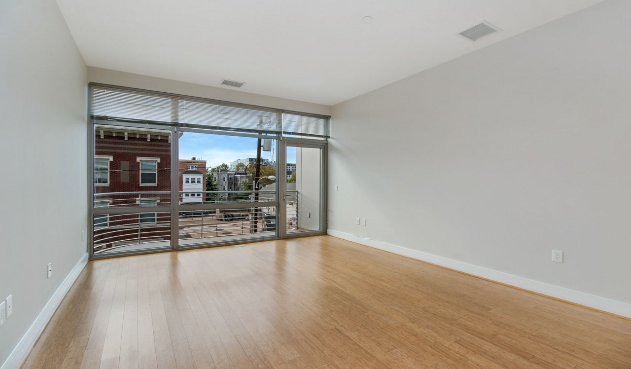 777 South Broad - Philadelphia, PA - Living Room