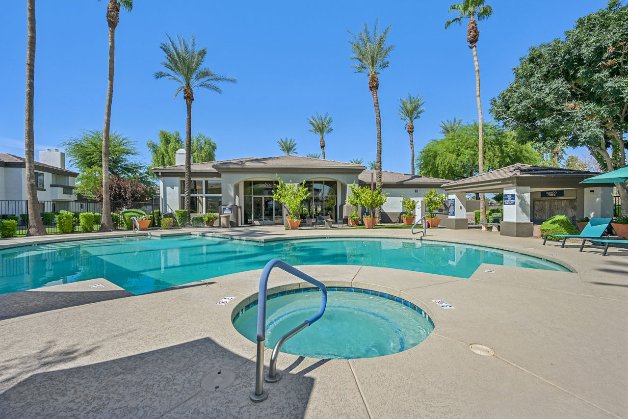 Indigo Creek - Glendale, AZ - Hot Tub