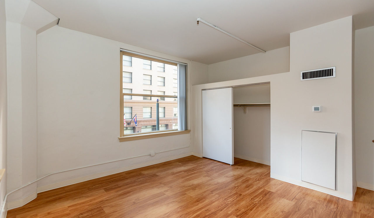 Bank and Boston Lofts in LoDo - Bedroom