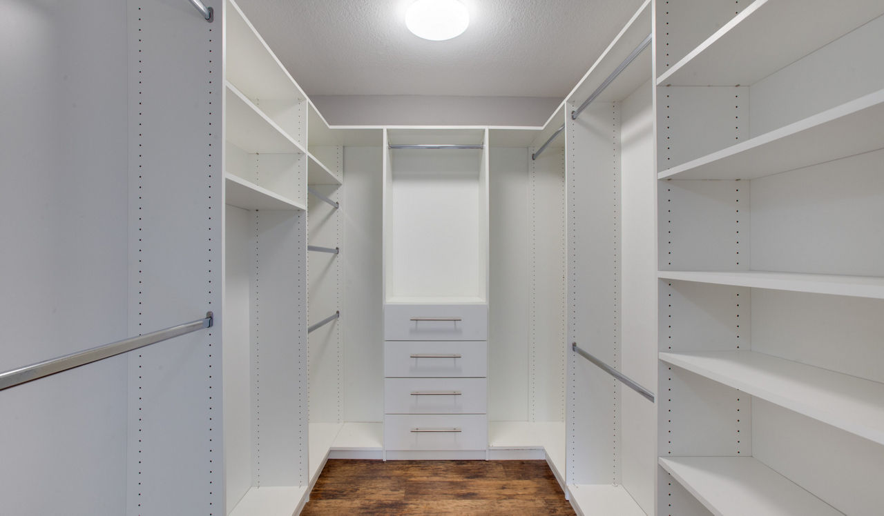 3400 Avenue of the Arts - Costa Mesa, CA - Closet