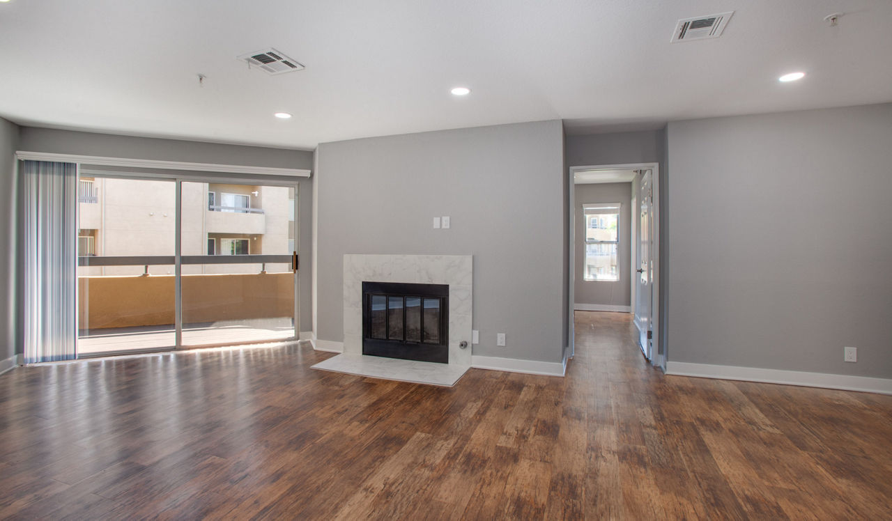 3400 Avenue of the Arts - Costa Mesa, CA - Living Room