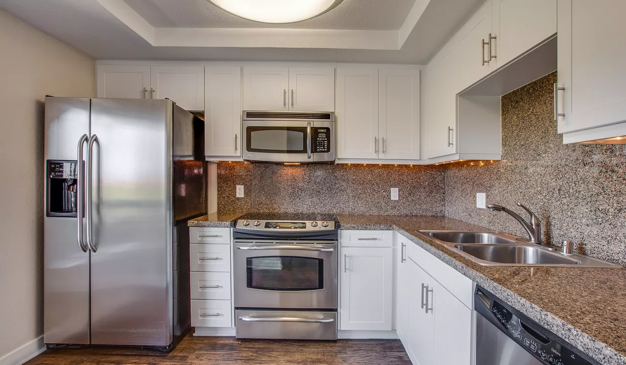 3400 Avenue of the Arts - Costa Mesa, CA - Kitchen