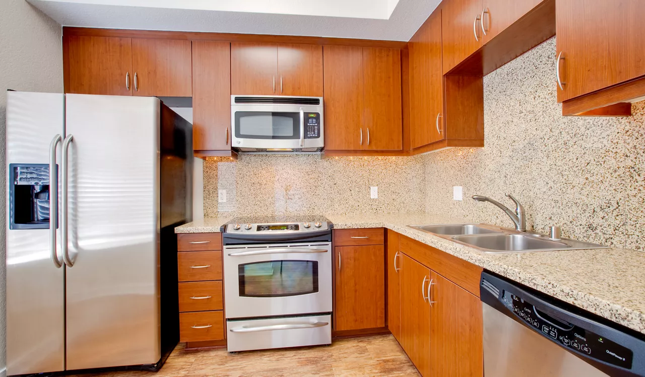3400 Avenue of the Arts - Costa Mesa, CA - Kitchen