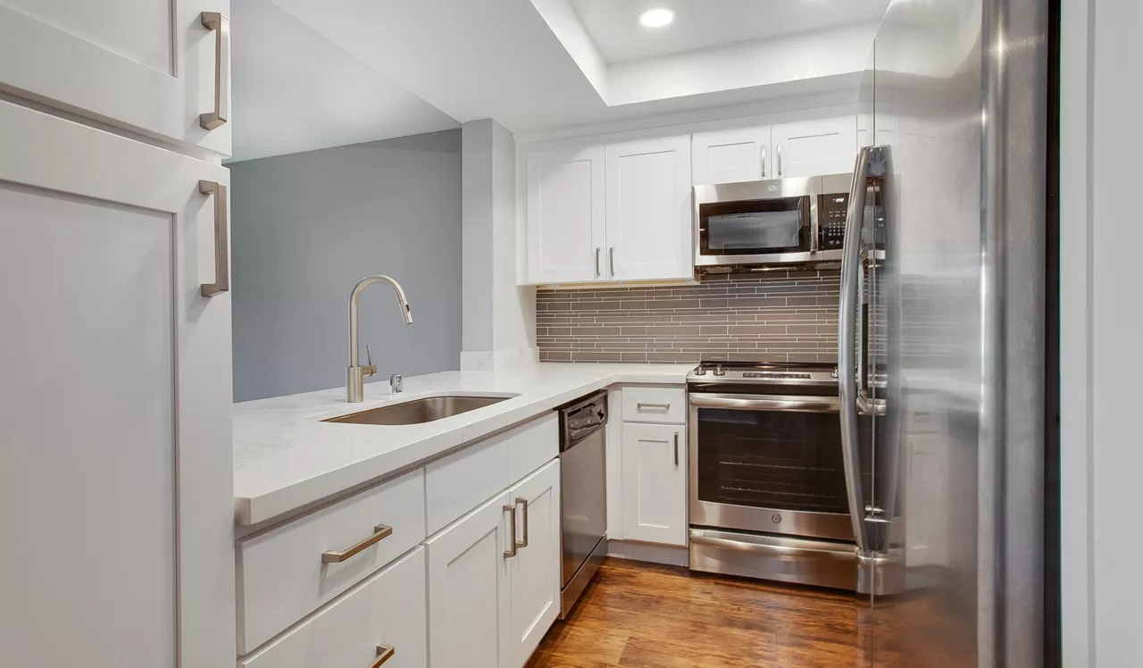 3400 Avenue of the Arts - Costa Mesa, CA - Kitchen