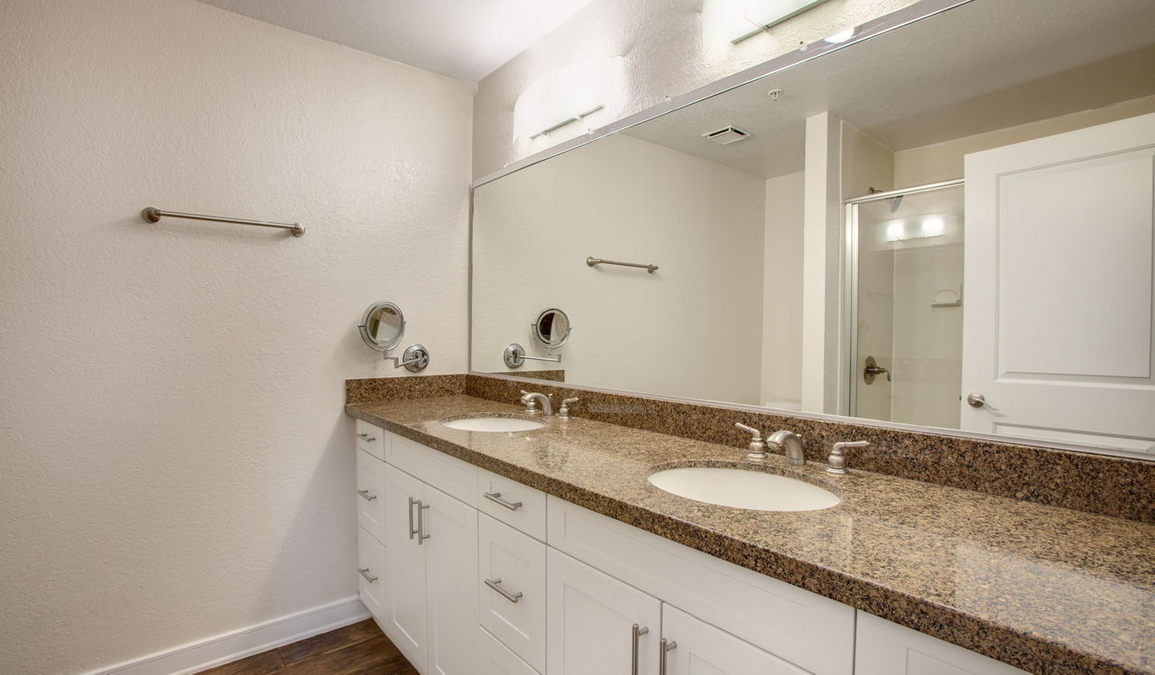 3400 Avenue of the Arts- Costa Mesa, CA - Bath\