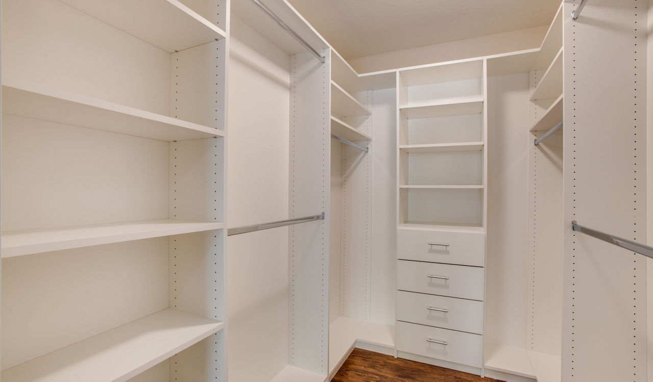 3400 Avenue of the Arts - Costa Mesa, CA - Closet