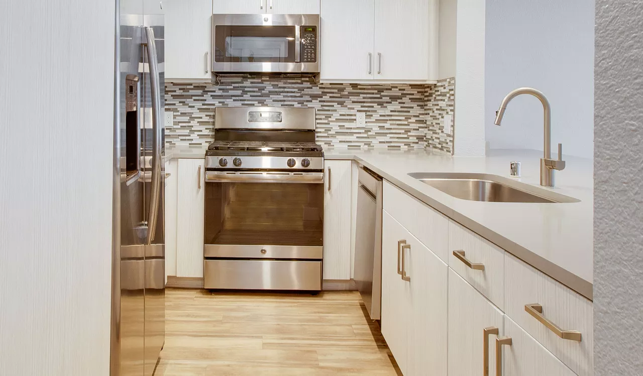 3400 Avenue of the Arts - Costa Mesa, CA - Kitchen
