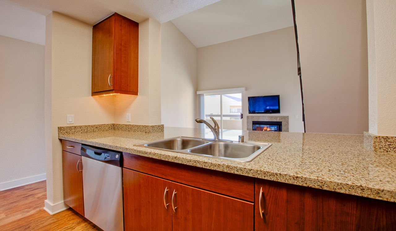 3400 Avenue of the Arts - Costa Mesa, CA - Kitchen