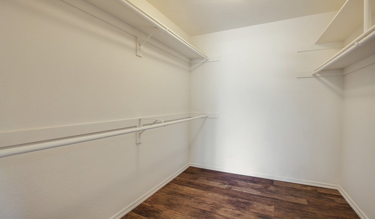 3400 Avenue of the Arts - Costa Mesa, CA - Closet