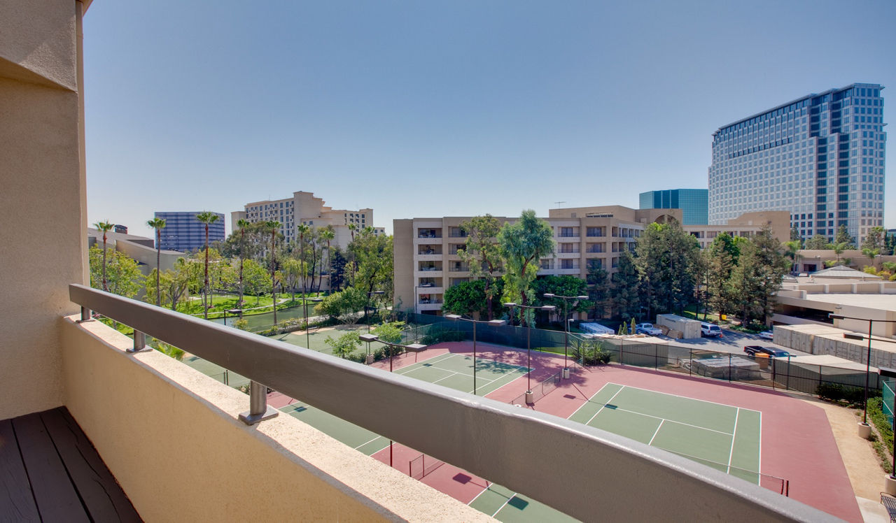3400 Avenue of the Arts - Costa Mesa, CA - Balcony