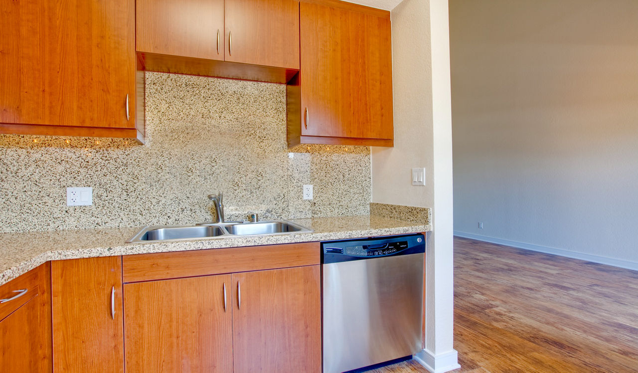 3400 Avenue of the Arts - Costa Mesa, CA - Kitchen