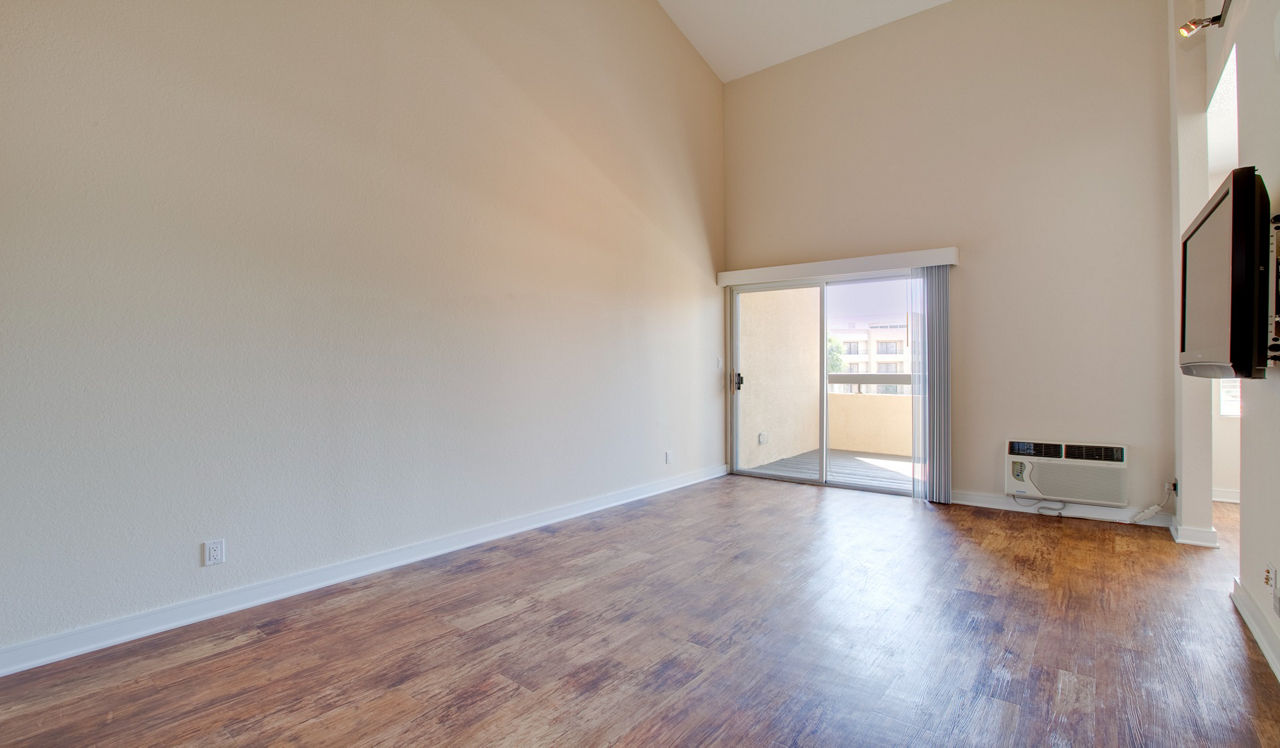 3400 Avenue of the Arts - Costa Mesa, CA - Living Room