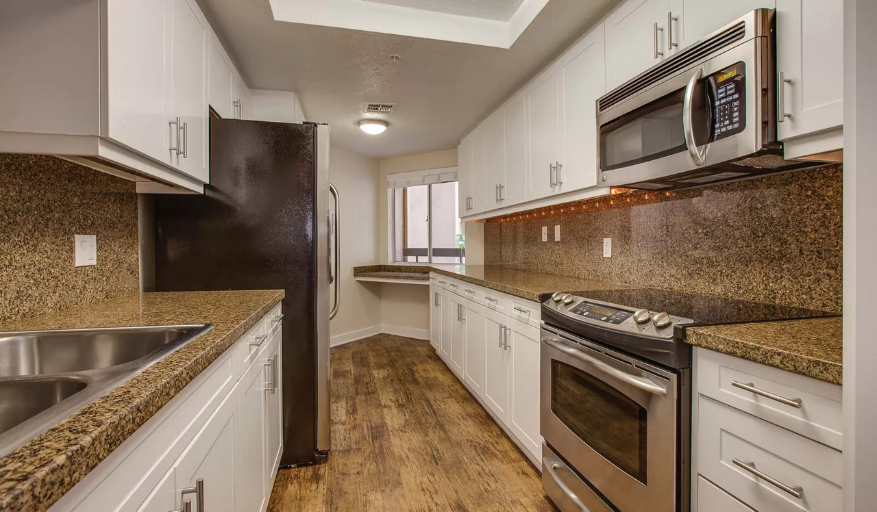 3400 Avenue of the Arts - Costa Mesa, CA - Kitchen