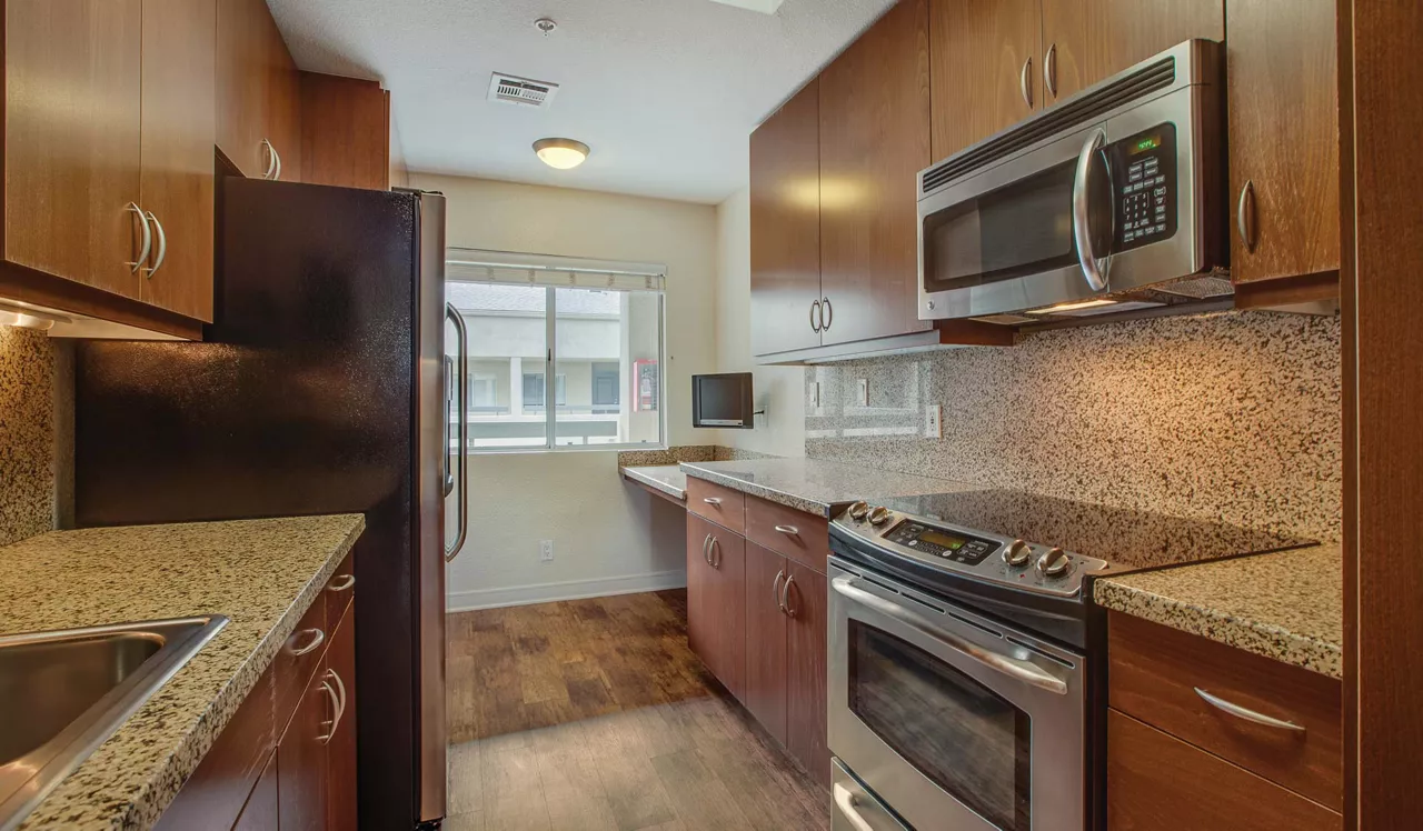 3400 Avenue of the Arts - Costa Mesa, CA - Kitchen