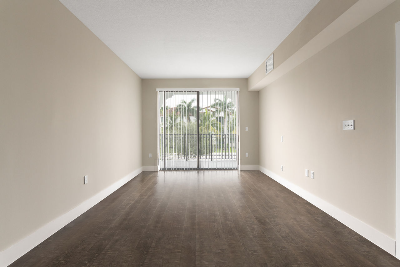 Casa Vera - Kendall, FL - Interior Kitchen