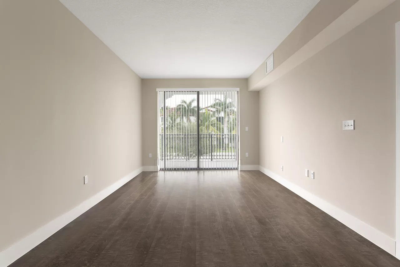 Casa Vera - Kendall, FL - Living Room