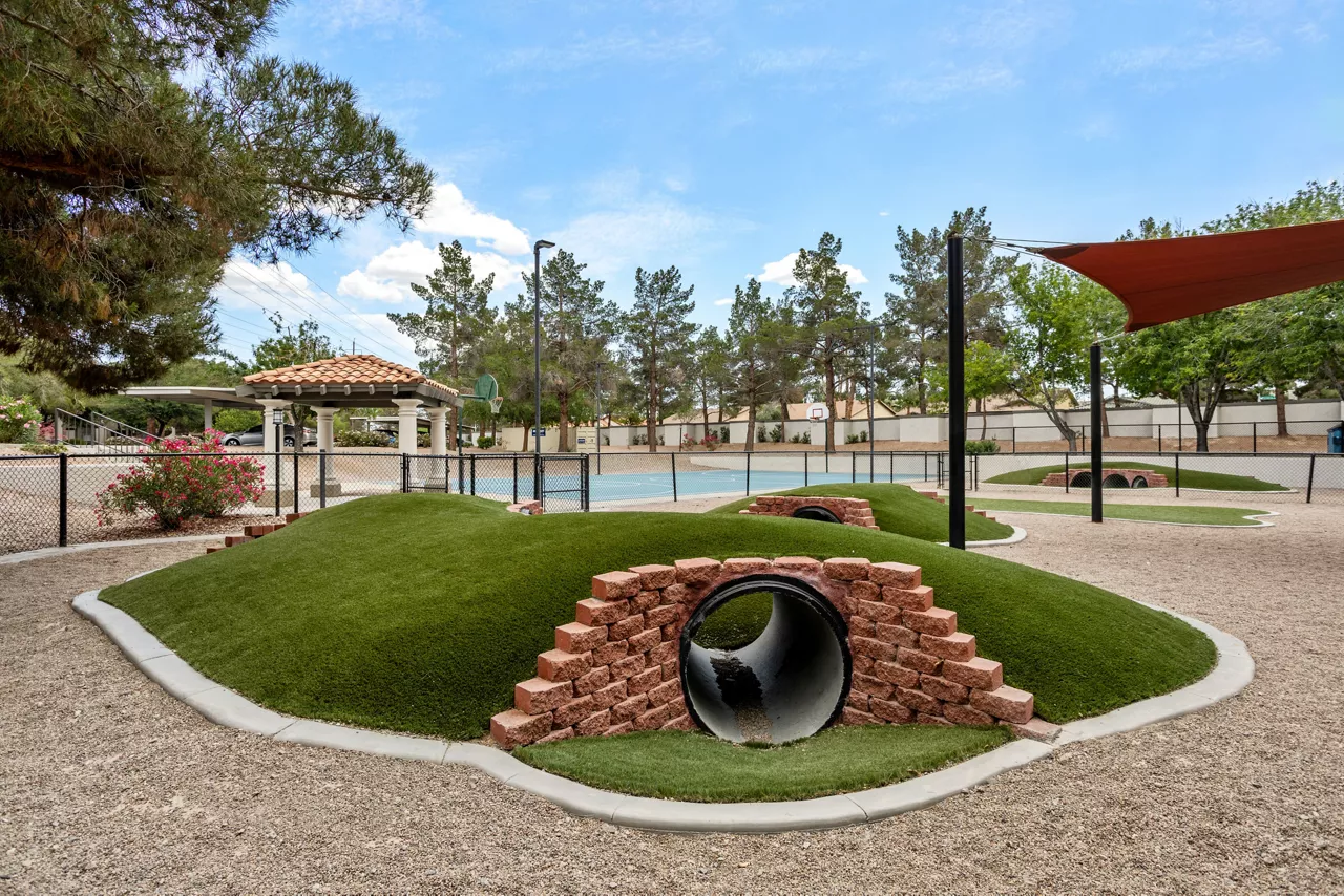 Solis Flamingo in Flamingo Road, NV - Dog Park