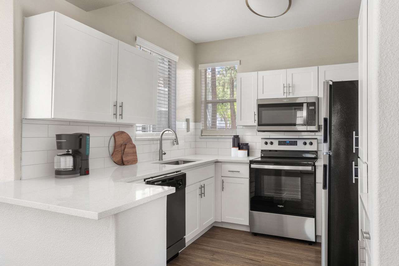 Lumiere Chandler - Chandler, AZ - Kitchen