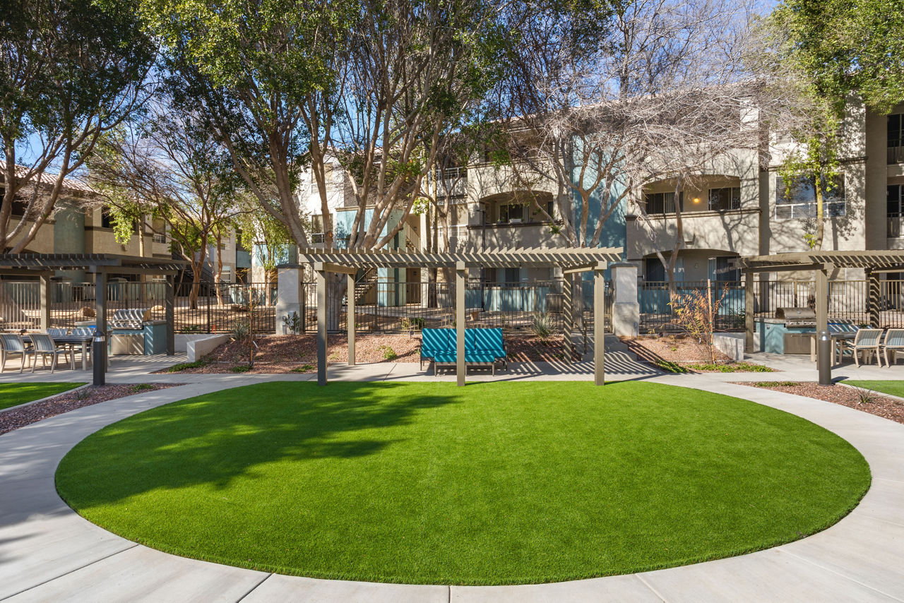 Sierra Foothills - Ahwatukee, AZ - Pool Courtyard