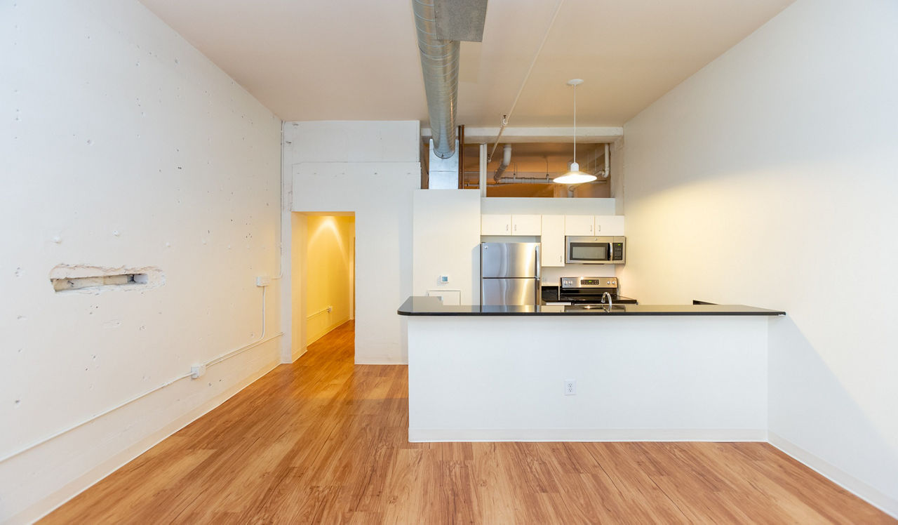 Boston Lofts - Denver, CO - Living Room