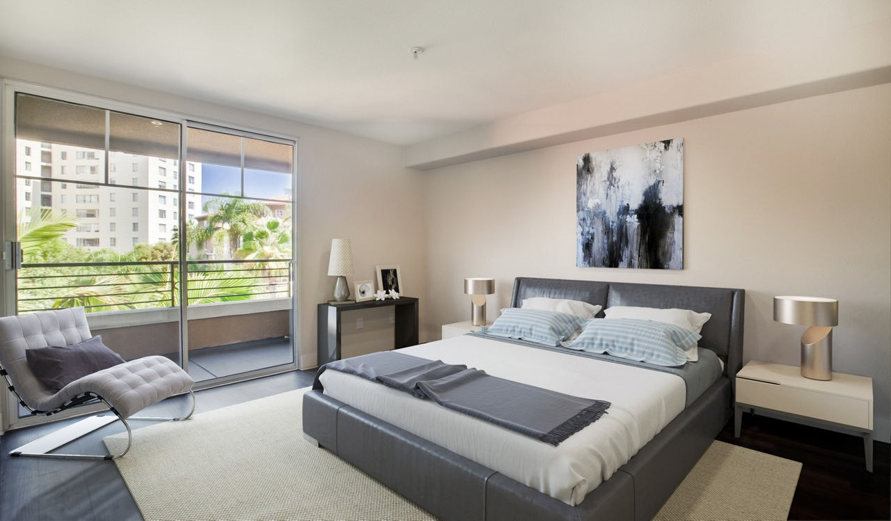 The Villas at Park La Brea 7 of 12