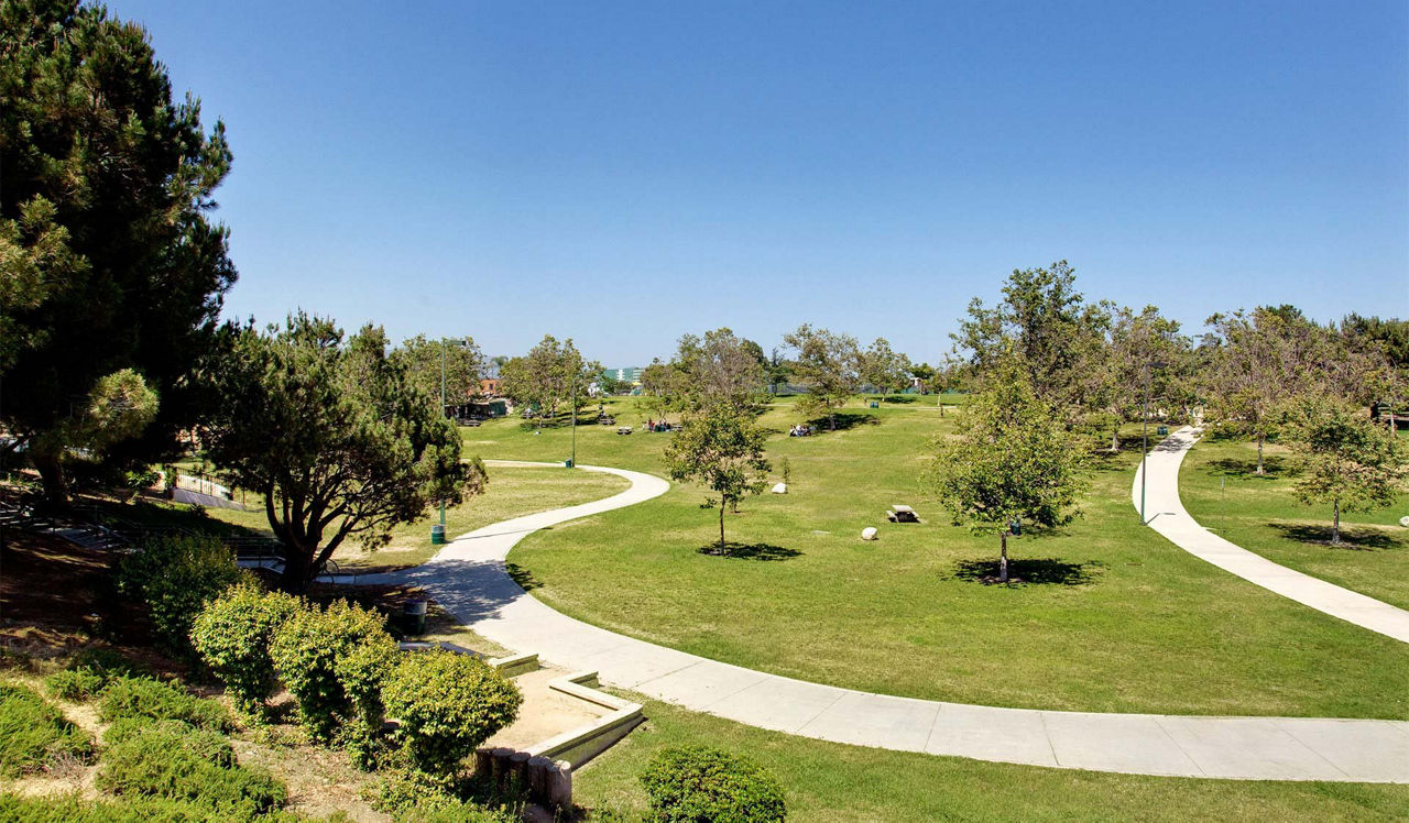 Palazzo East | Los Angeles, CA | Runyon Canyon 