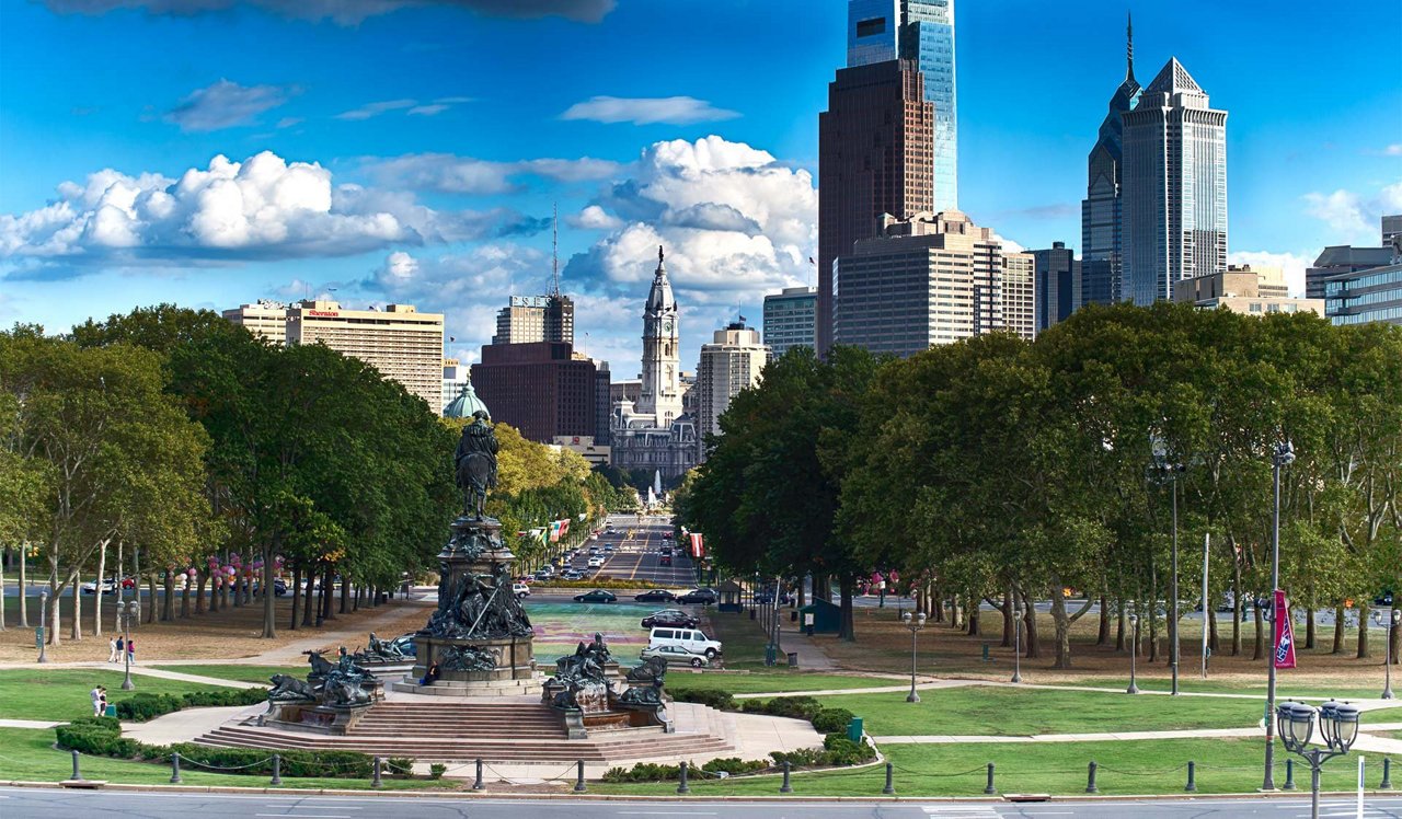 Park Towne Place Premier Apartment Homes - Philadelphia, PA - Center City.<div style="text-align: center;">Life on the Parkway provides for an active lifestyle. You’re only a few minutes away from Center City and all the excitement it has to offer. Rittenhouse Square is only a 9-minute bike ride away.</div>
