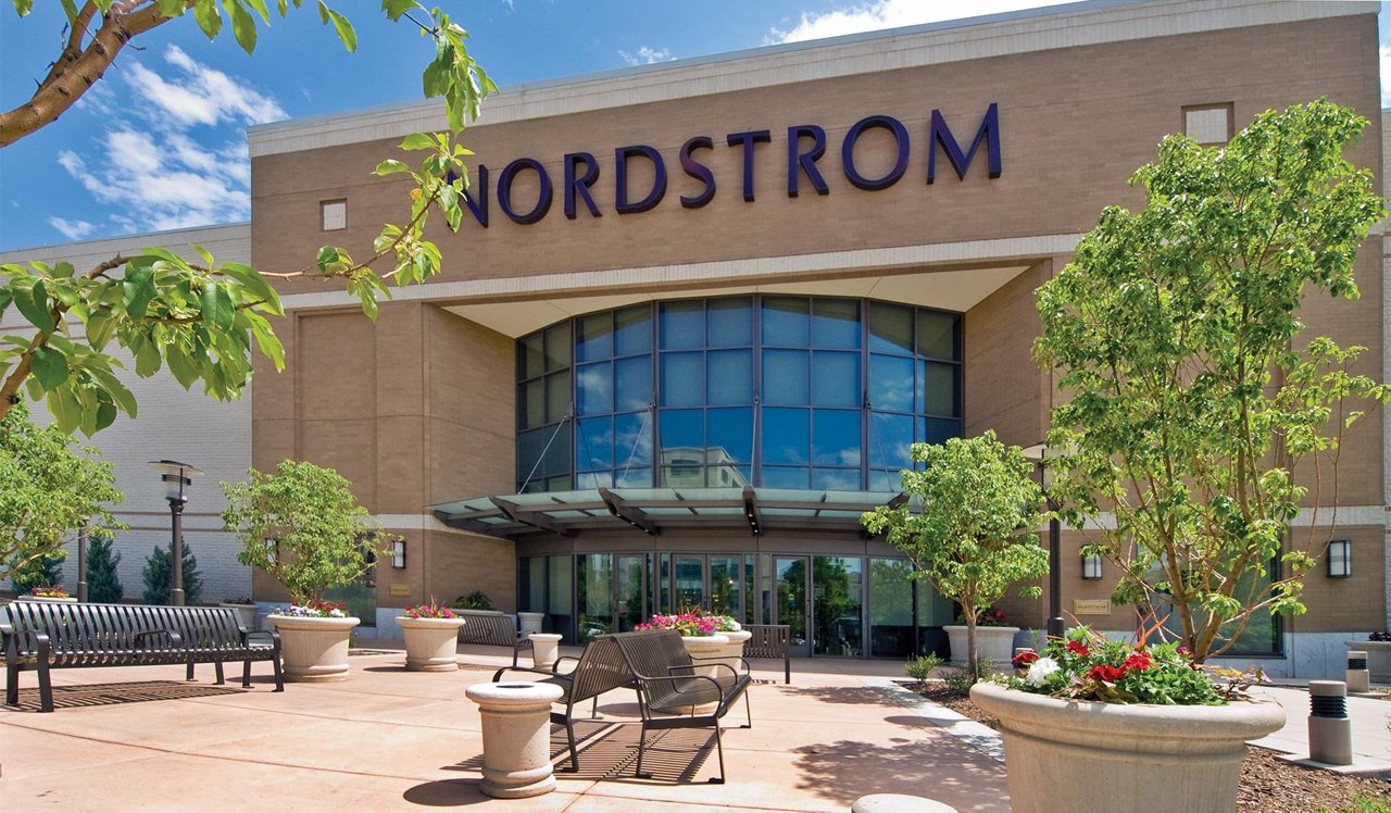 Creekside - Denver, CO - Nordstrom.<p>&nbsp;</p>
<p>Cherry Creek Shopping Center only a 6 minute drive away</p>
