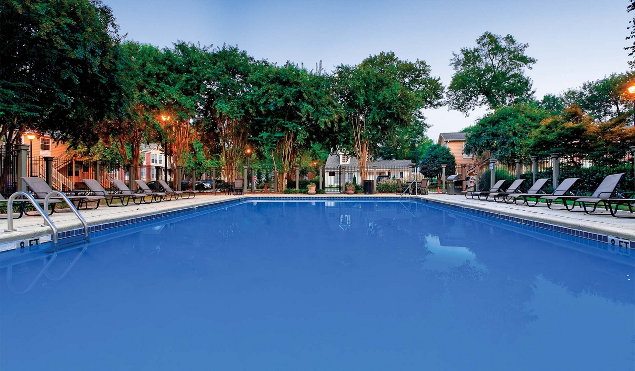 Peachtree Park Apartments - Buckhead, GA - Pool