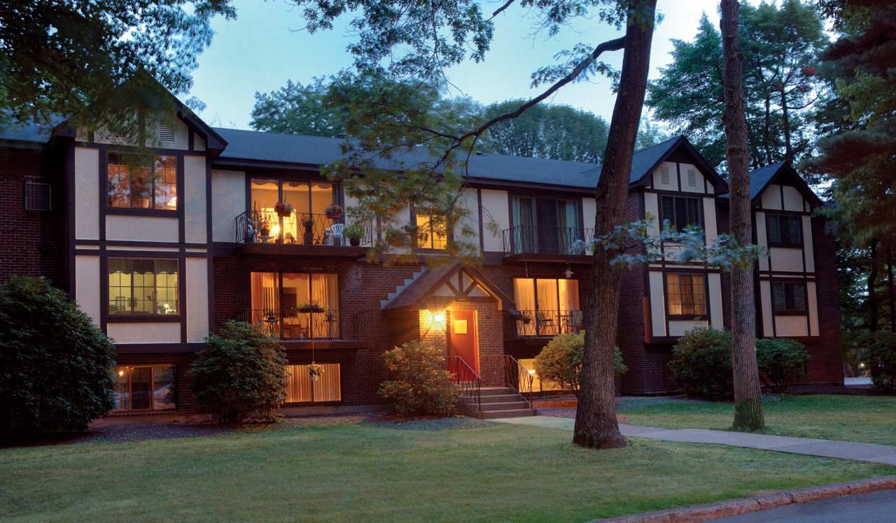 Royal Crest North Andover Andover, MA Gallery