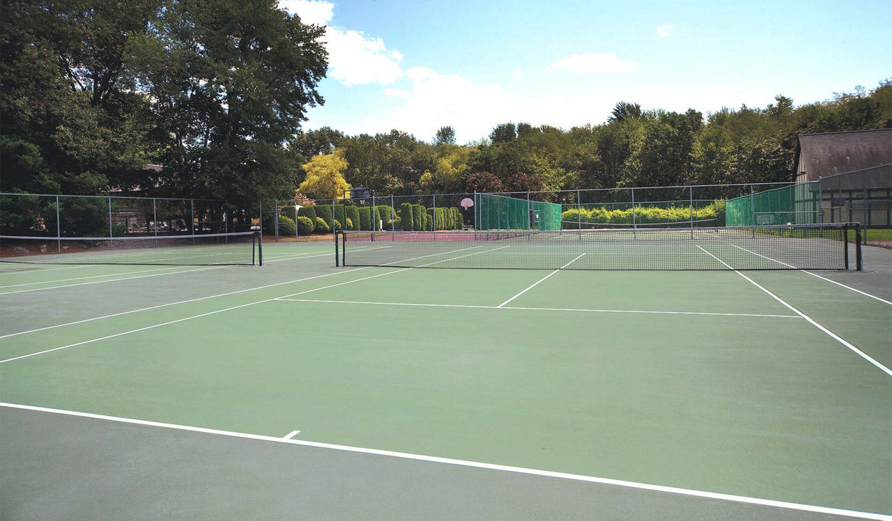 Royal Crest Marlboro - Marlborough, MA - tennis