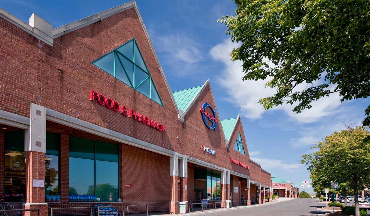 Shenandoah Crossing - Fairfax, VA - shopping center
