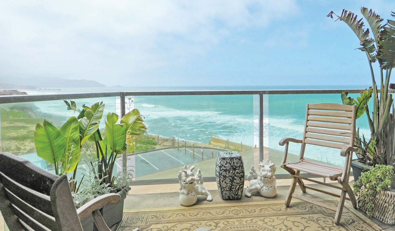 The Bluffs at Pacifica - Pacifica, CA - balcony