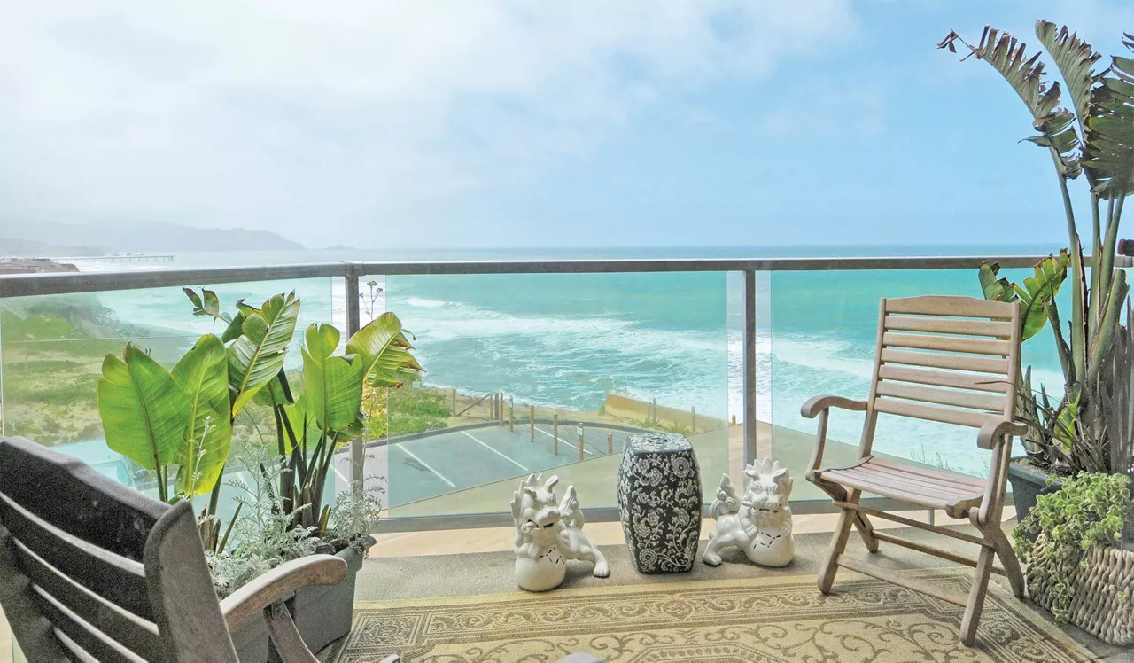 The Bluffs at Pacifica - Pacifica, CA - balcony