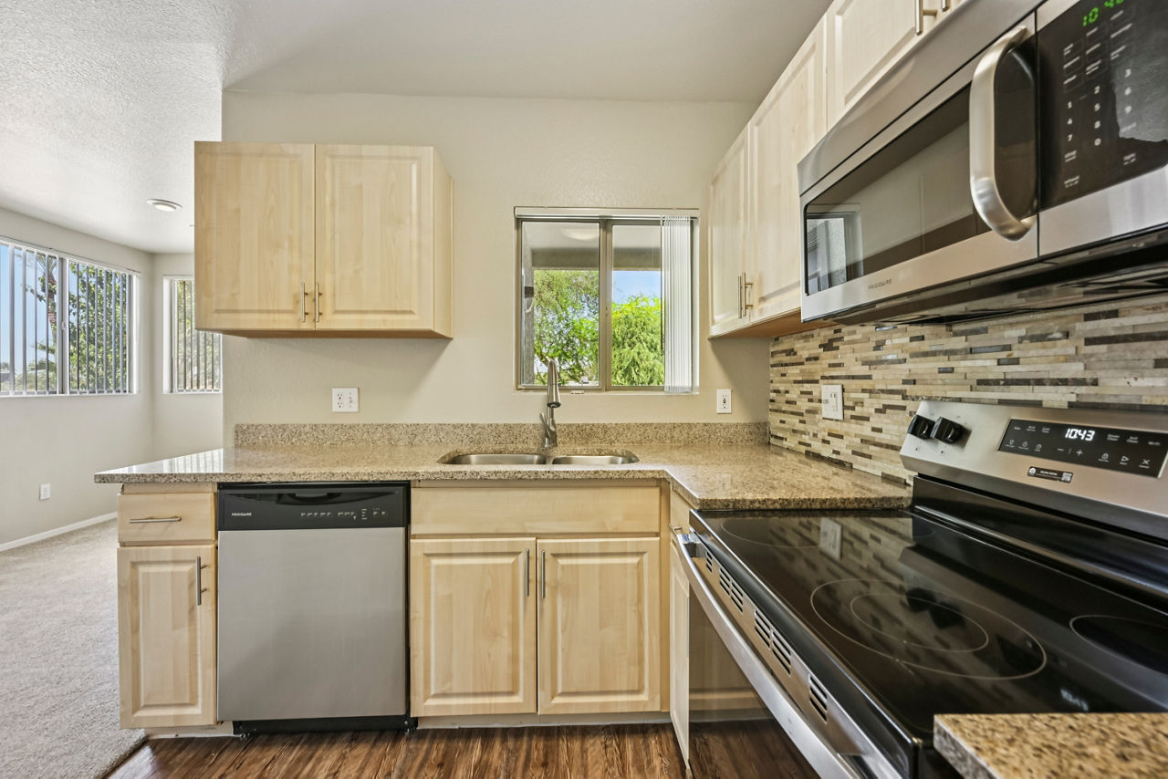 Indigo Creek - Glendale, AZ - Interior