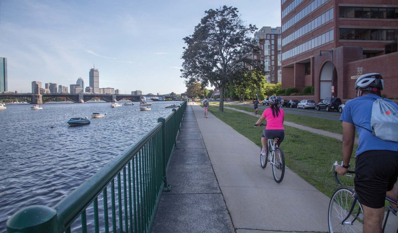 Vivo Apartments - Cambridge, MA - Bike Path.<div style="text-align: center;">&nbsp;</div>
<div style="text-align: center;">The Charles River bike path is right across the street with direct access to all of Cambridge and Boston.</div>
