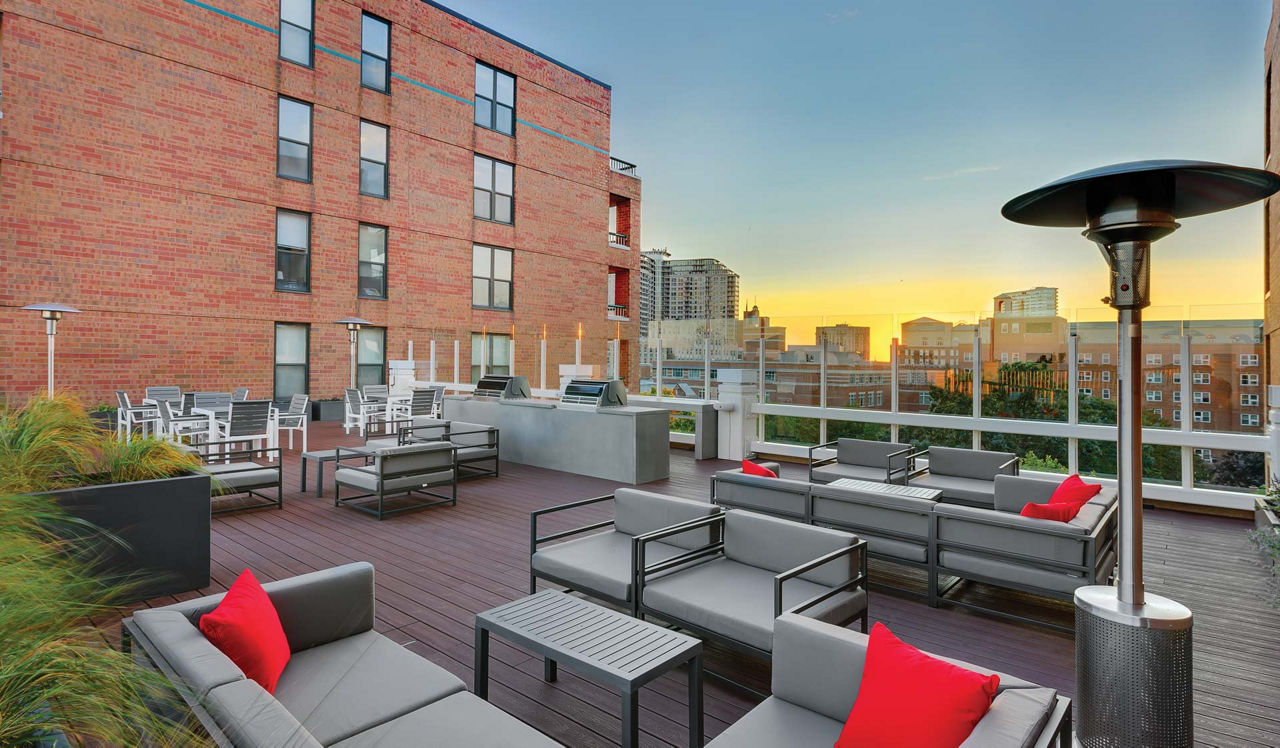 Evanston Place - Chicago, IL - Rooftop