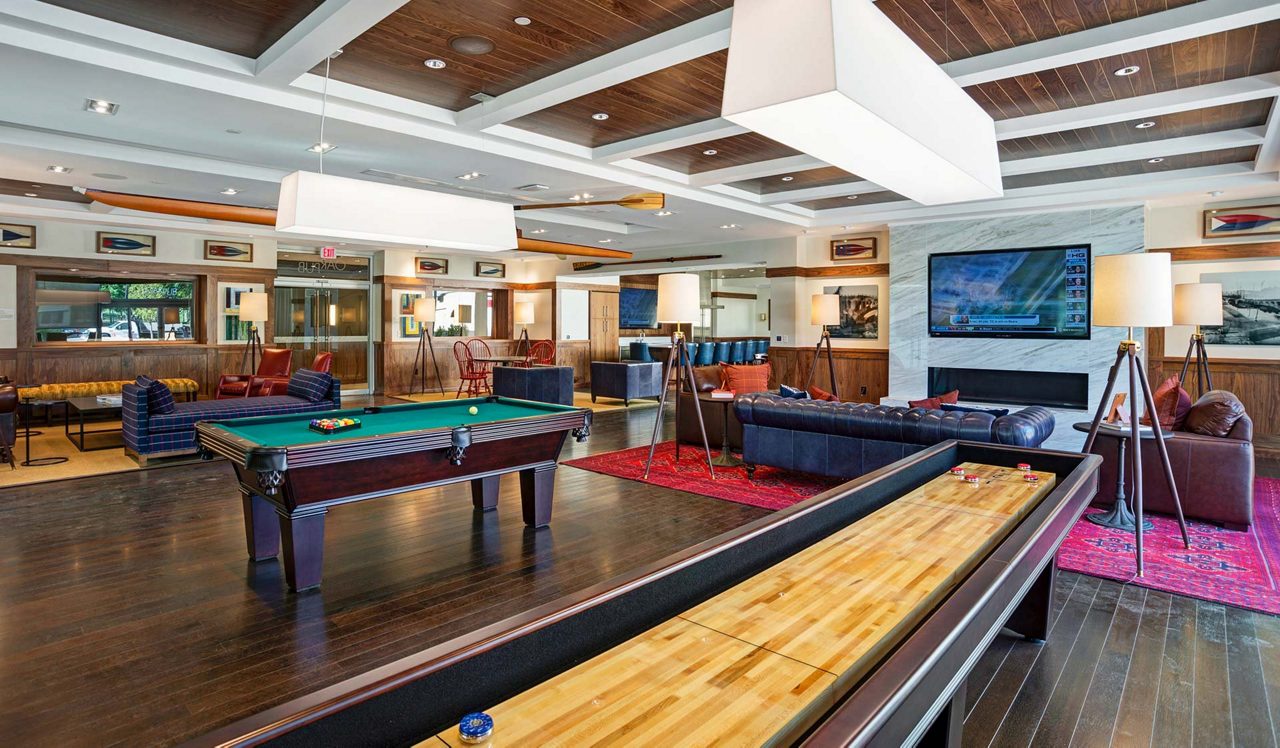 Park Towne Place lounge