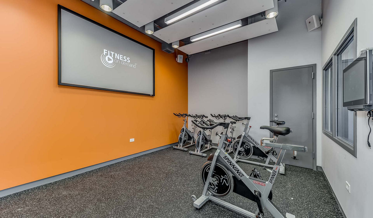 Yorktown Apartment Homes – Lombard, IL – Fitness