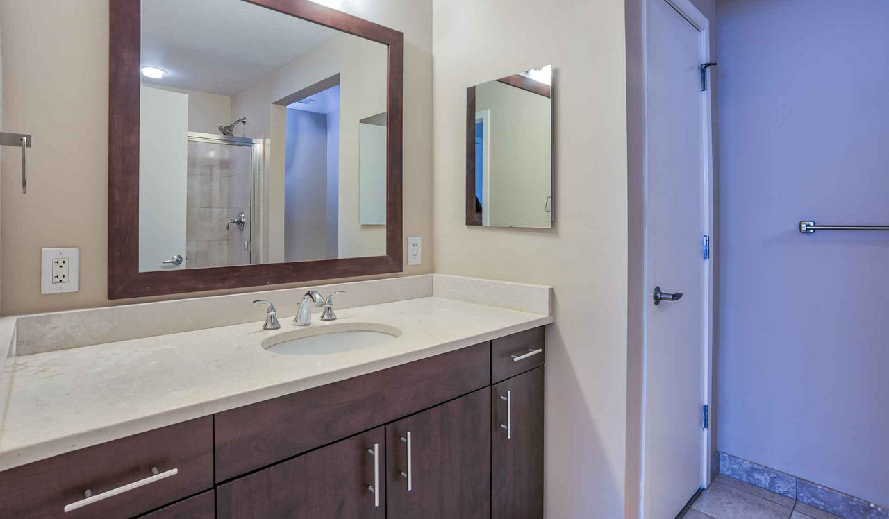 777 South Broad - Philadelphia, PA - Bath