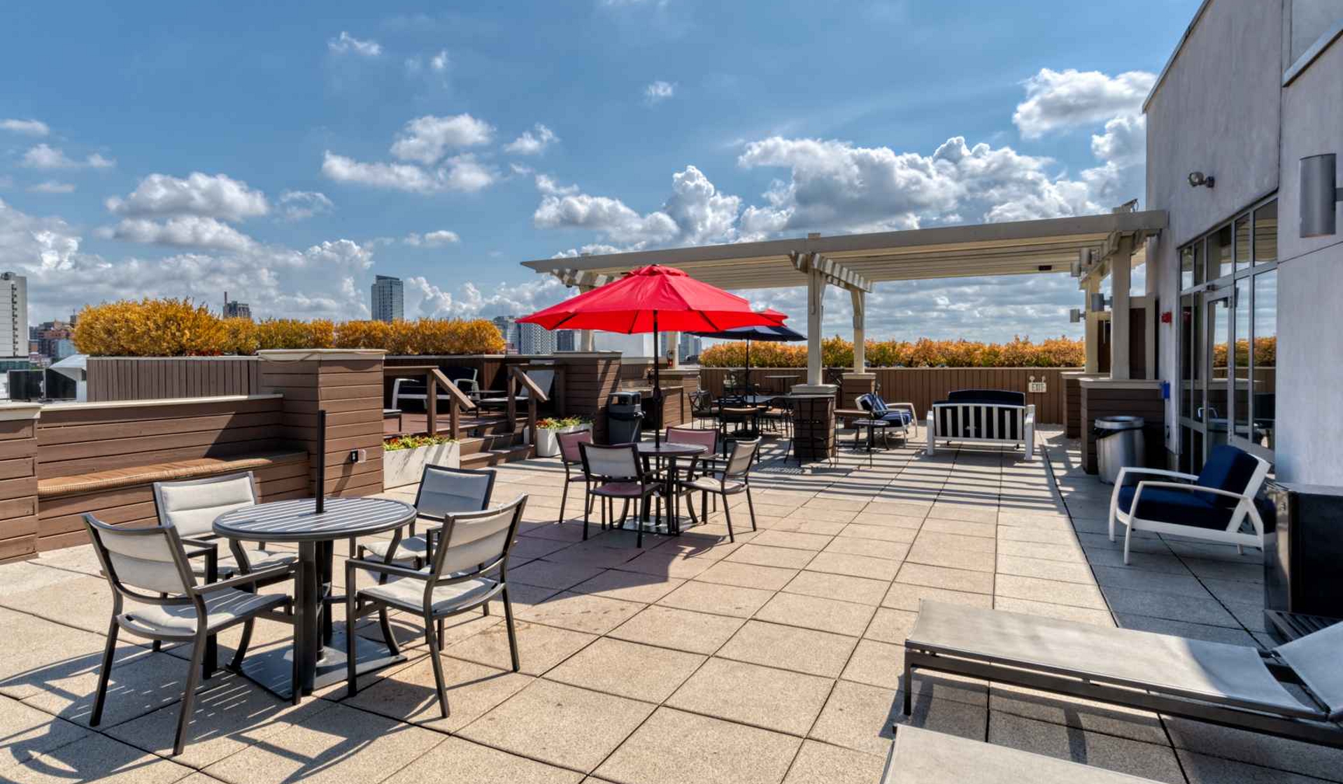 777 South Broad - Philadelphia - Rooftop Deck
