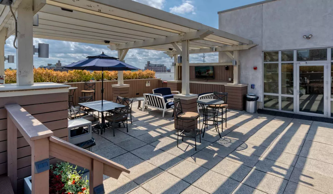 777 South Broad - Philadelphia, PA - rooftop