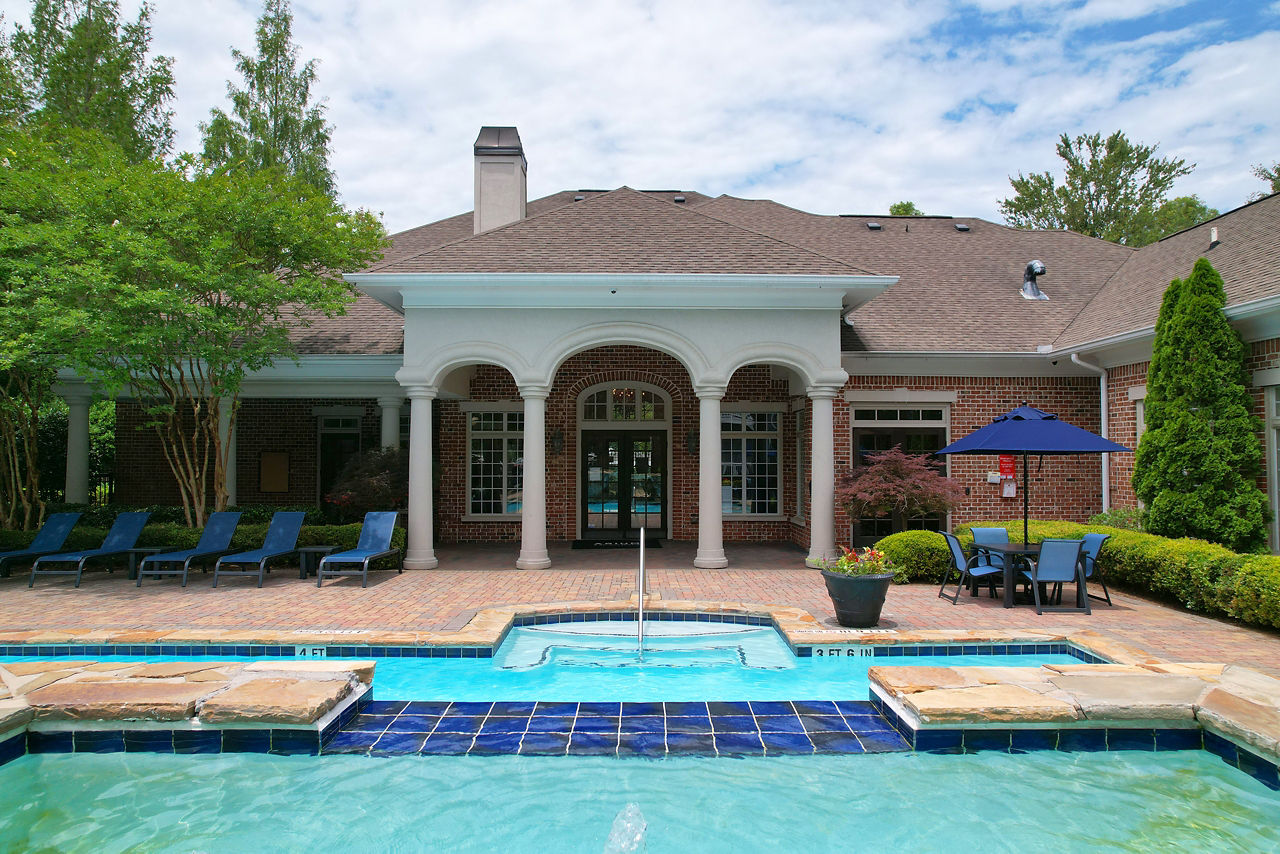 Pool at Verdant Peachtree Creek (3 of 5)