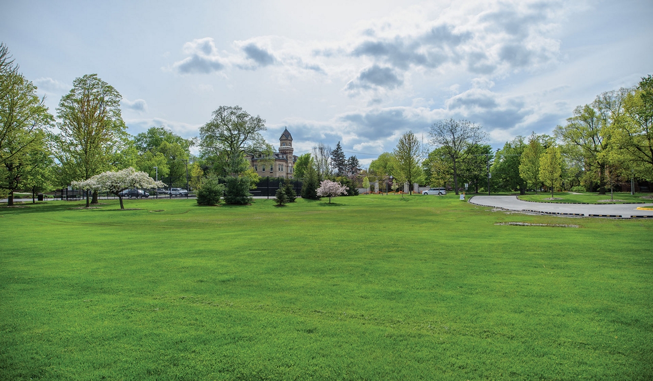 Elm Creek - Elmhurst, IL - Wilder Park.<div style="text-align: center;">&nbsp;</div>
<div style="text-align: center;">Just a 10-minute drive away and always putting on events like shows, fairs, or block parties, Wilder Park is always a fun time.</div>
