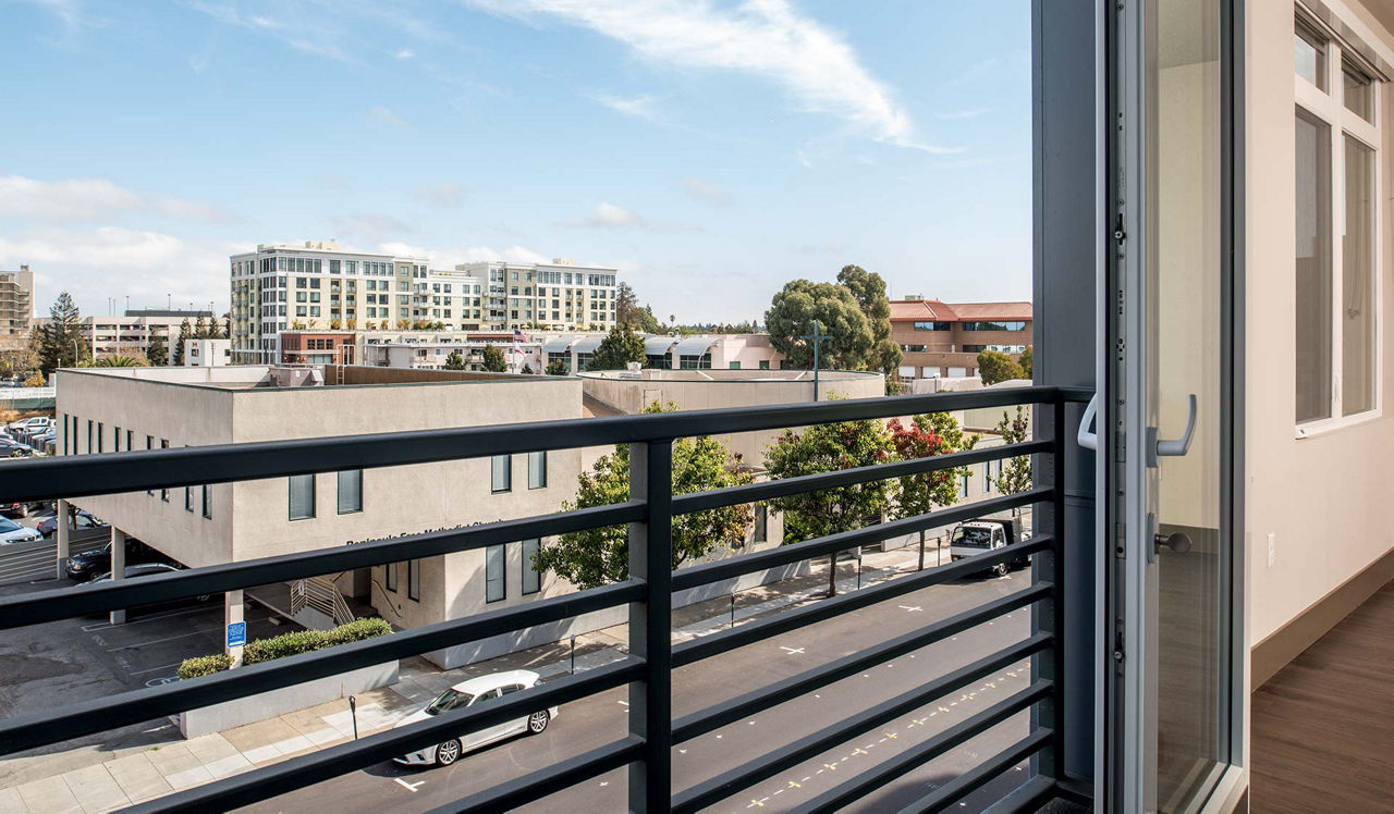 Indigo Apartment Homes - Redwood City, CA - Balcony